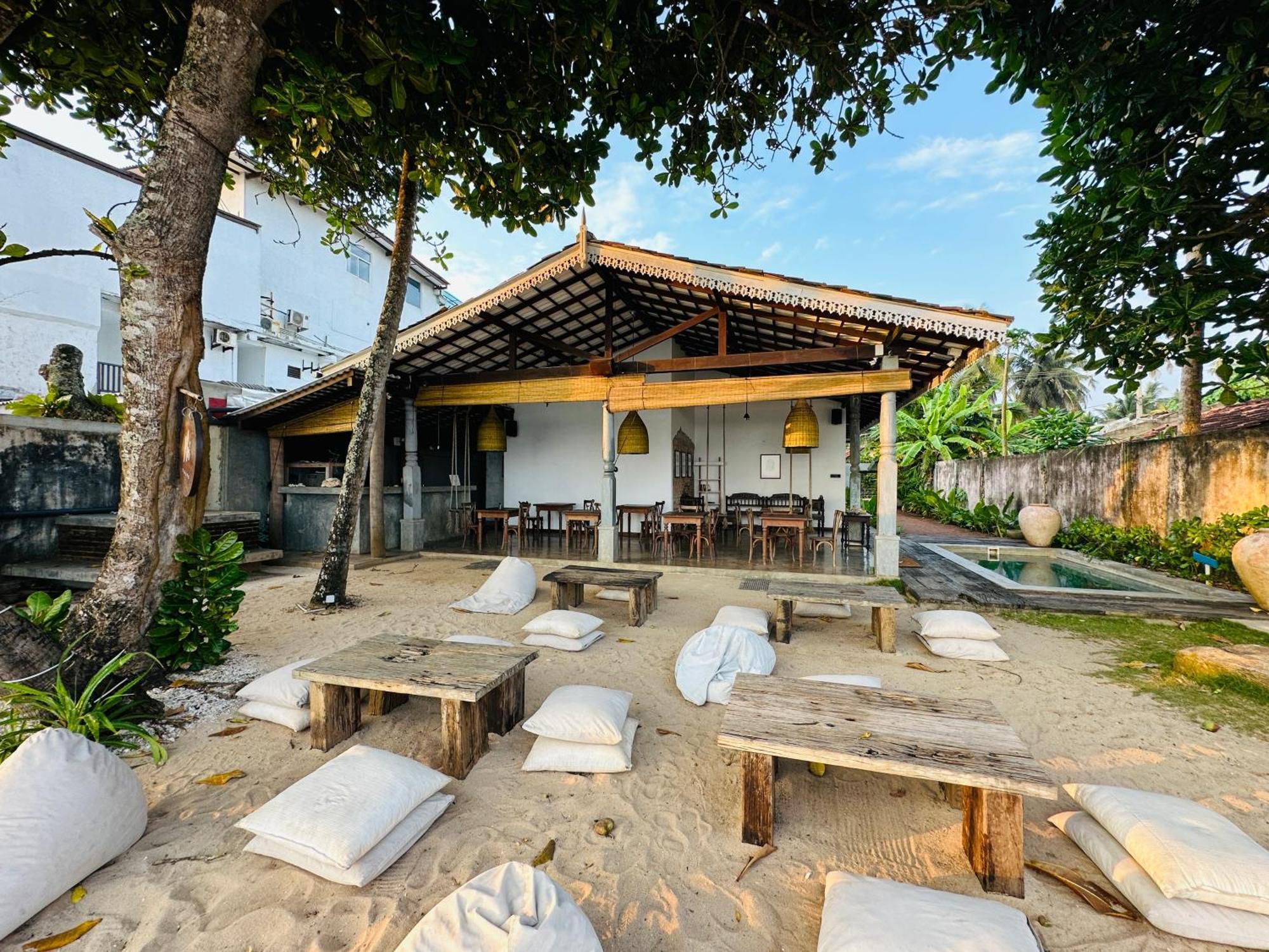 Moi Talpe By Dbi Hotel Exterior photo